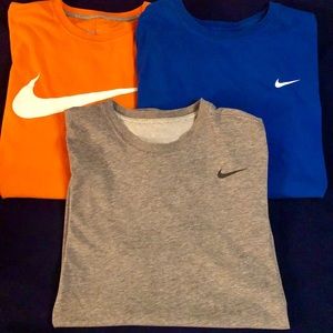 (3) Nike Men’s T-Shirts, X Large